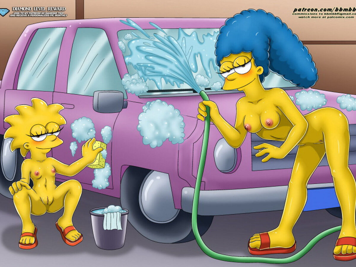 Marge simpson and lisa naked