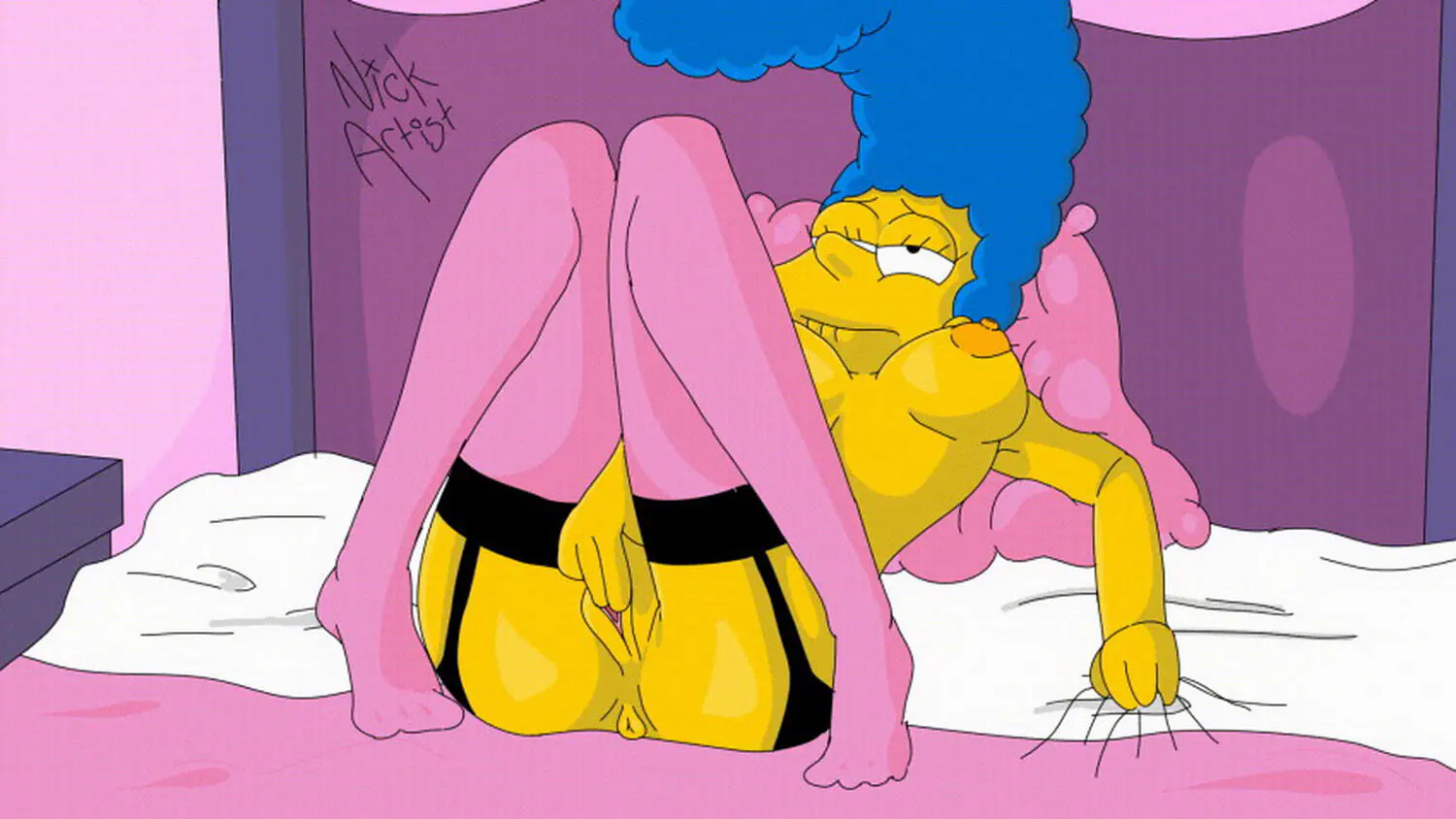 Marge Simpson Gif