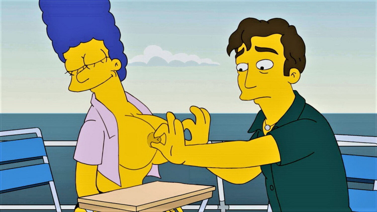 Marge simpson boobs/favicon.ico
