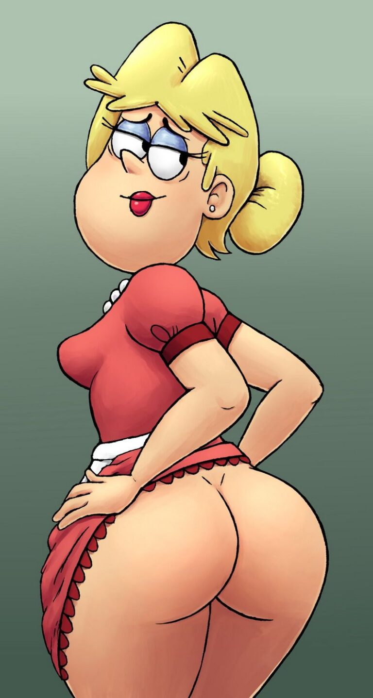 Rita Loud's thicc tits in focus